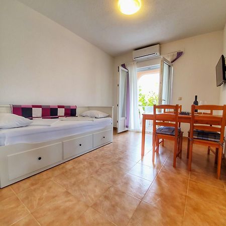 Apartmani Steli Vir Habitación foto