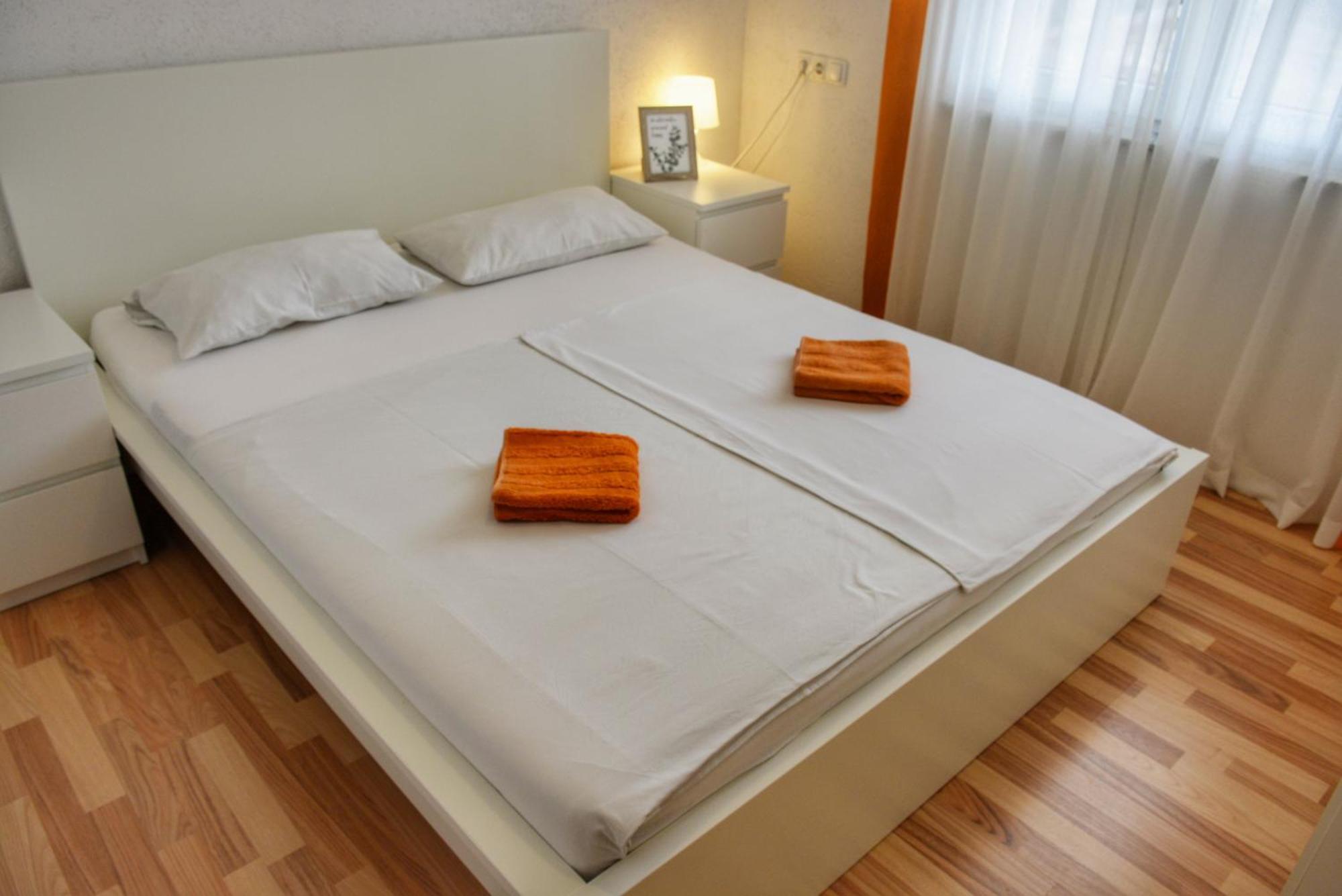Apartmani Steli Vir Habitación foto
